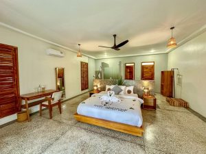 Selous Safari Lodge Honeymoon Cottage