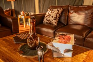 Lounge Tukaone Serengeti Weavers