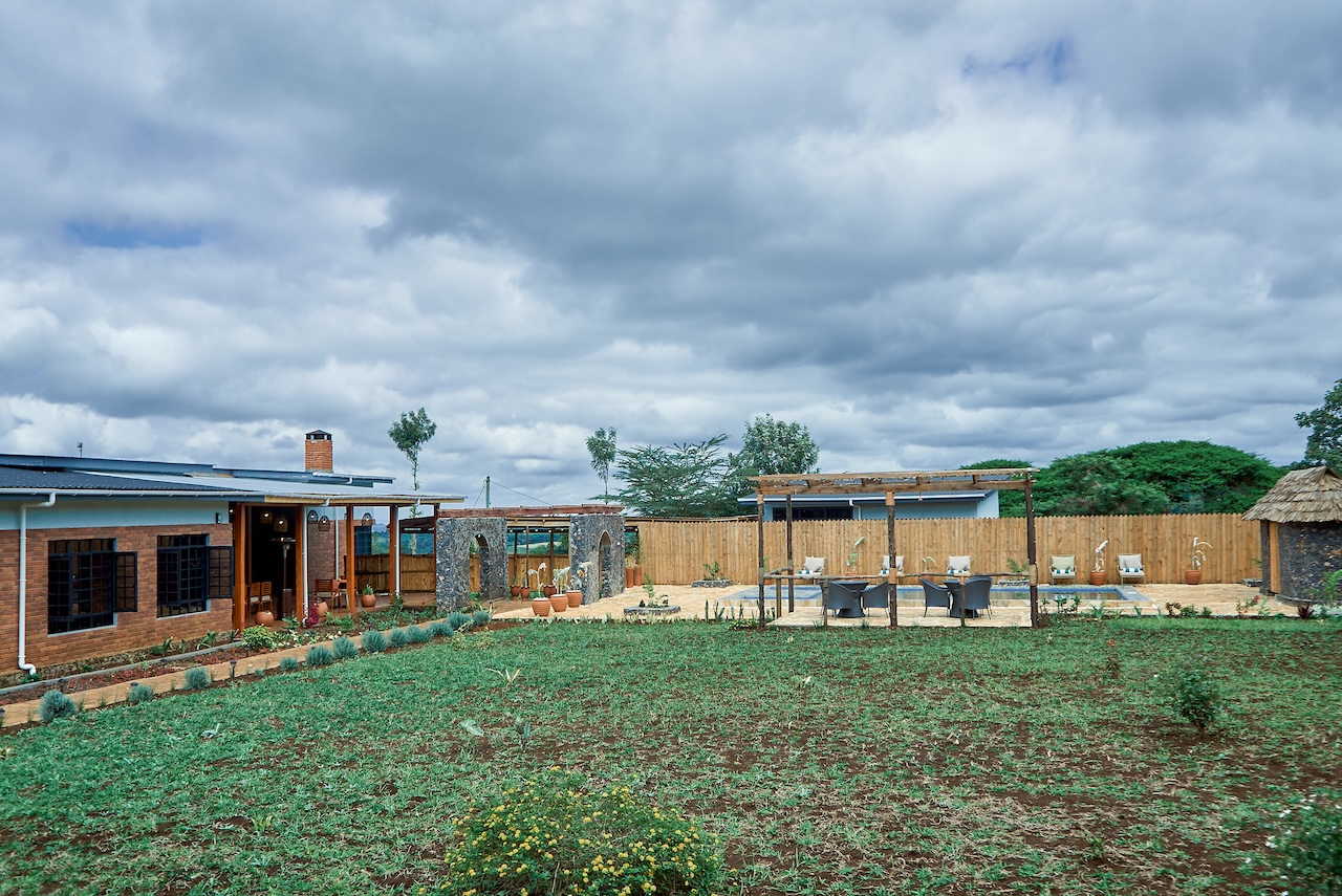 Rhotia Hills Cottage Swimming Pool Area
